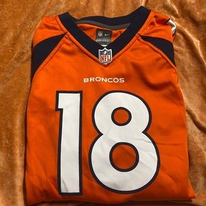 Broncos NFL Jersey Peyton Manning Size XL Age 18-20